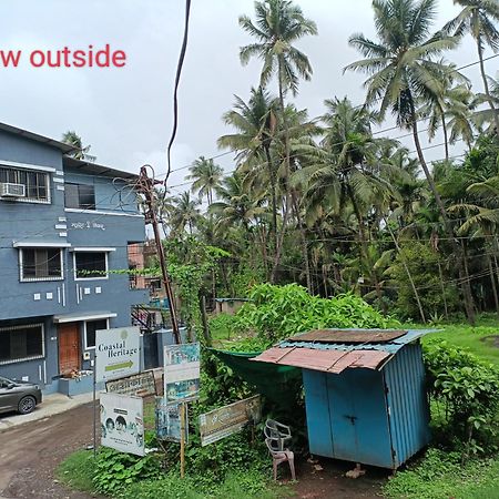 Parvati Niwas Homestay -Nearby Revdanda Beach & Fort - Wifi Available アリバグ エクステリア 写真